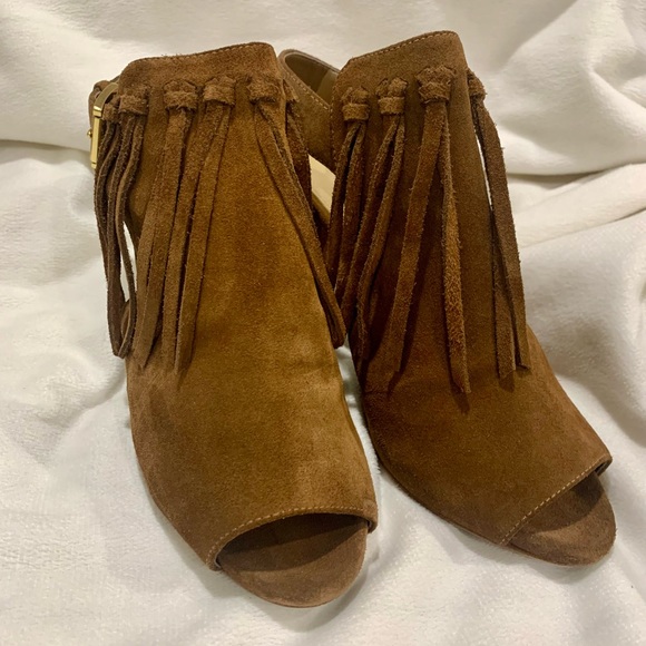 Michael Kors brown fringe heels - Picture 2 of 6